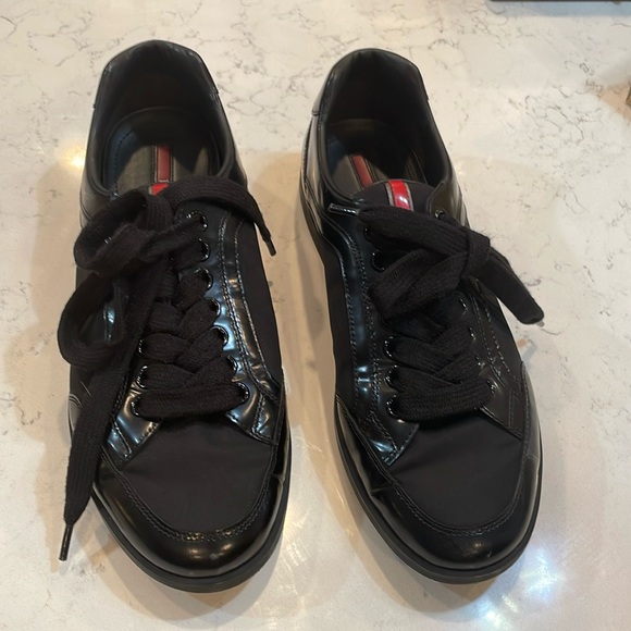 Men’s Prada black sneakers like new 40 - Picture 2 of 9
